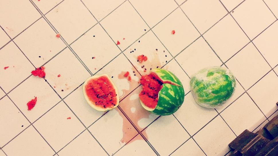 Free Image of Smashed watermelon 