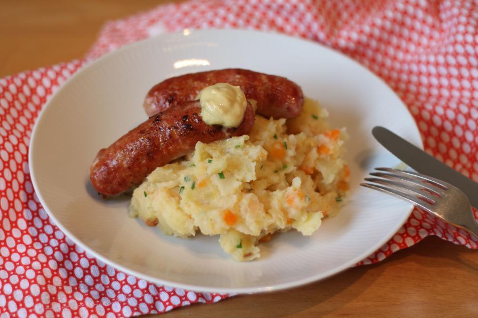 Free Image of Sausages on plate  