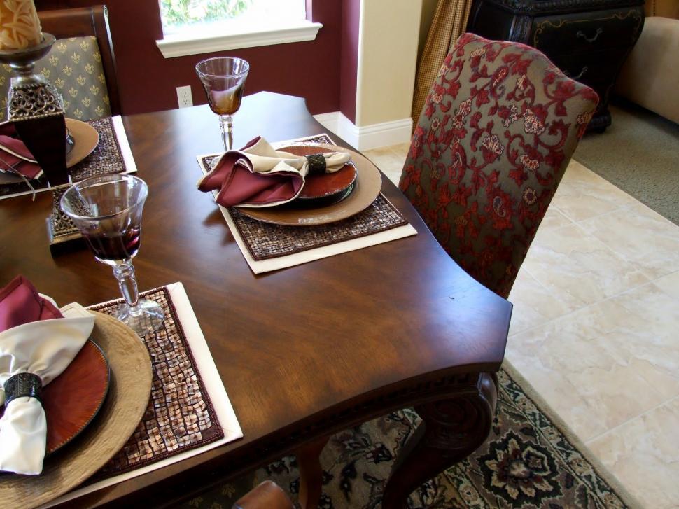 Free Image of Dinning Room and Place Setting 