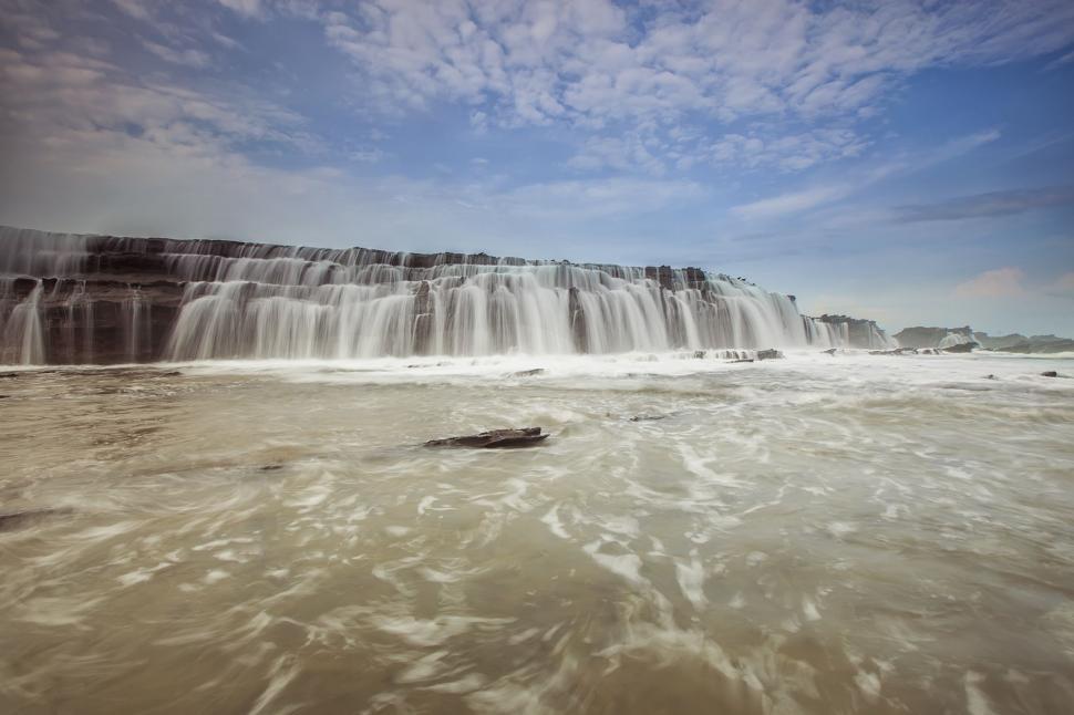 Free Image of Waterfall and Ocean  