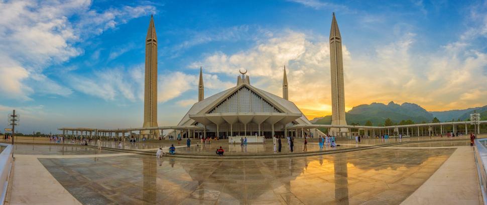 Free Image of The Faisal Mosque - Islamabad, Pakistan 