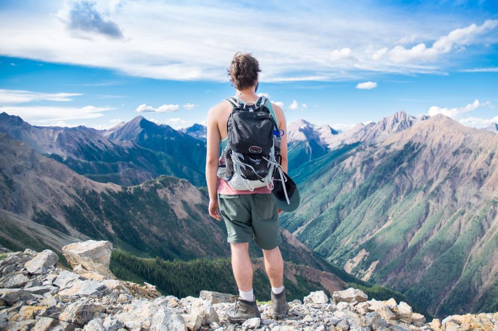 Free Image of Backside view of hiker on mountain  