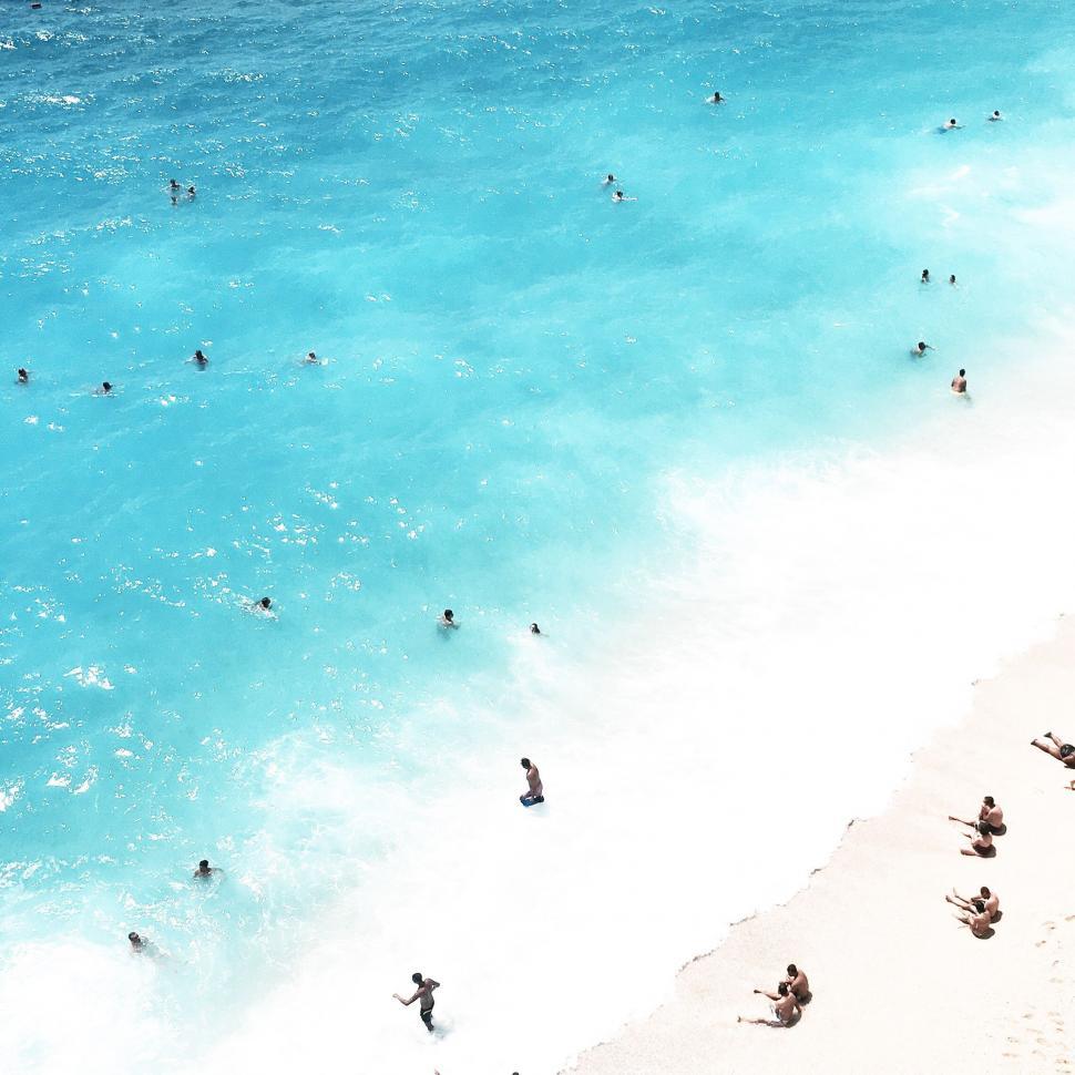 Free Image of People on beach from above  