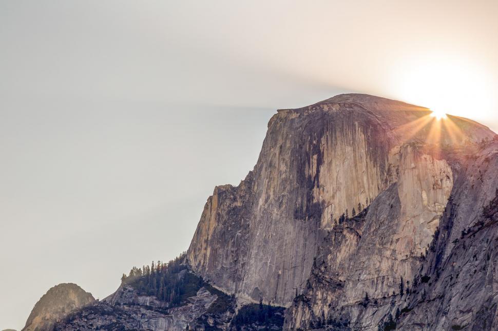 Free Image of Half Dome - Yosemite National Park 