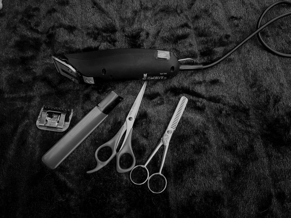 Free Image of Barber tools 