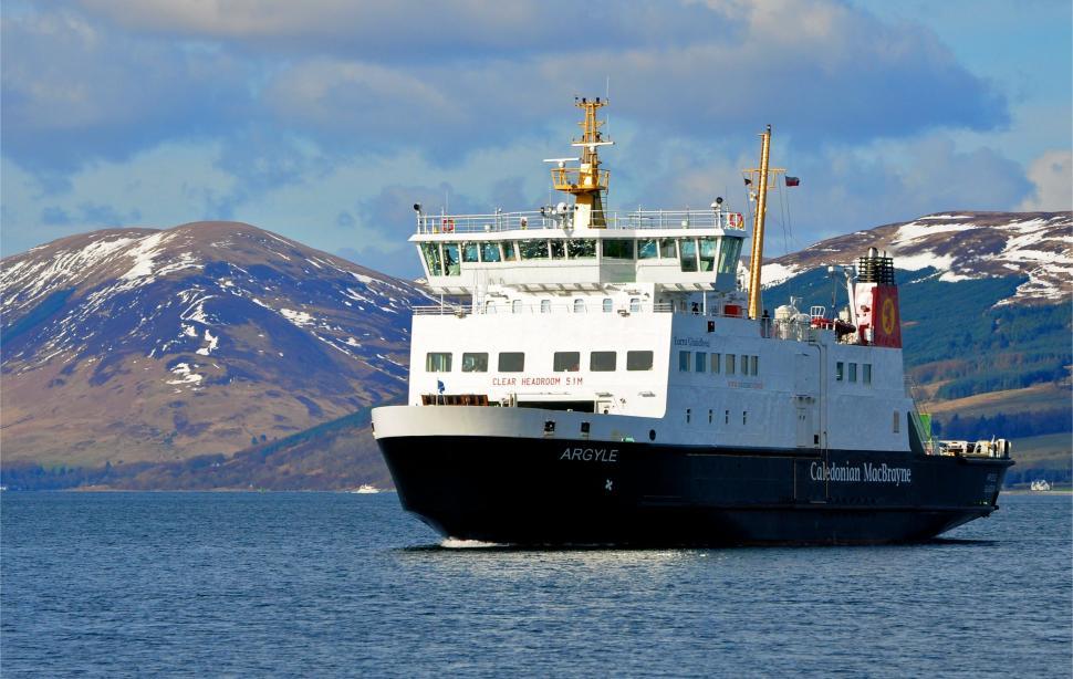 Free Image of Ferry Ship and mountains  