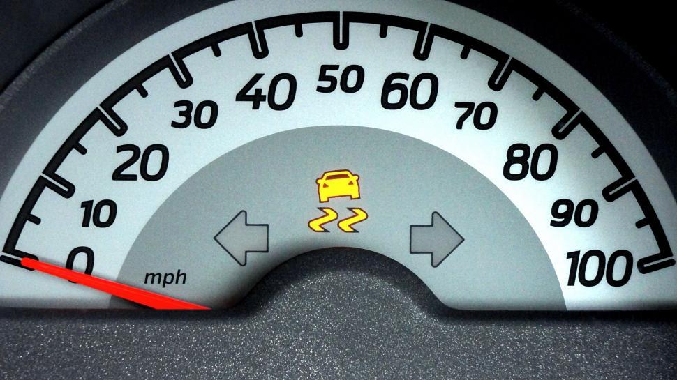 Free Image of Speedometer in car  