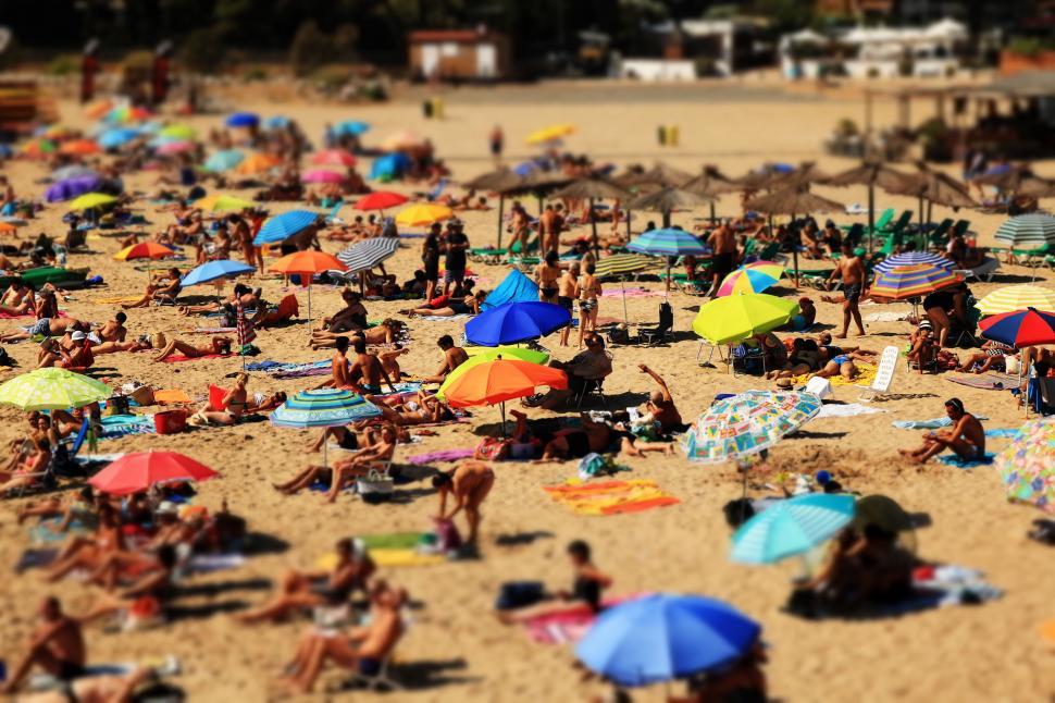 Free Image of People on crowded beach 