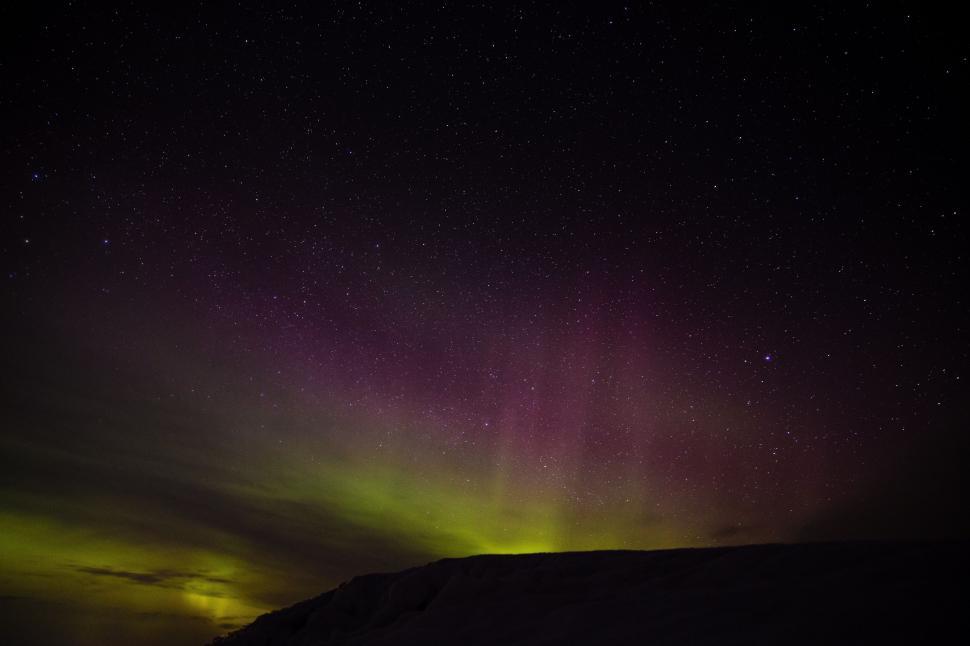 Free Image of Polar lights 