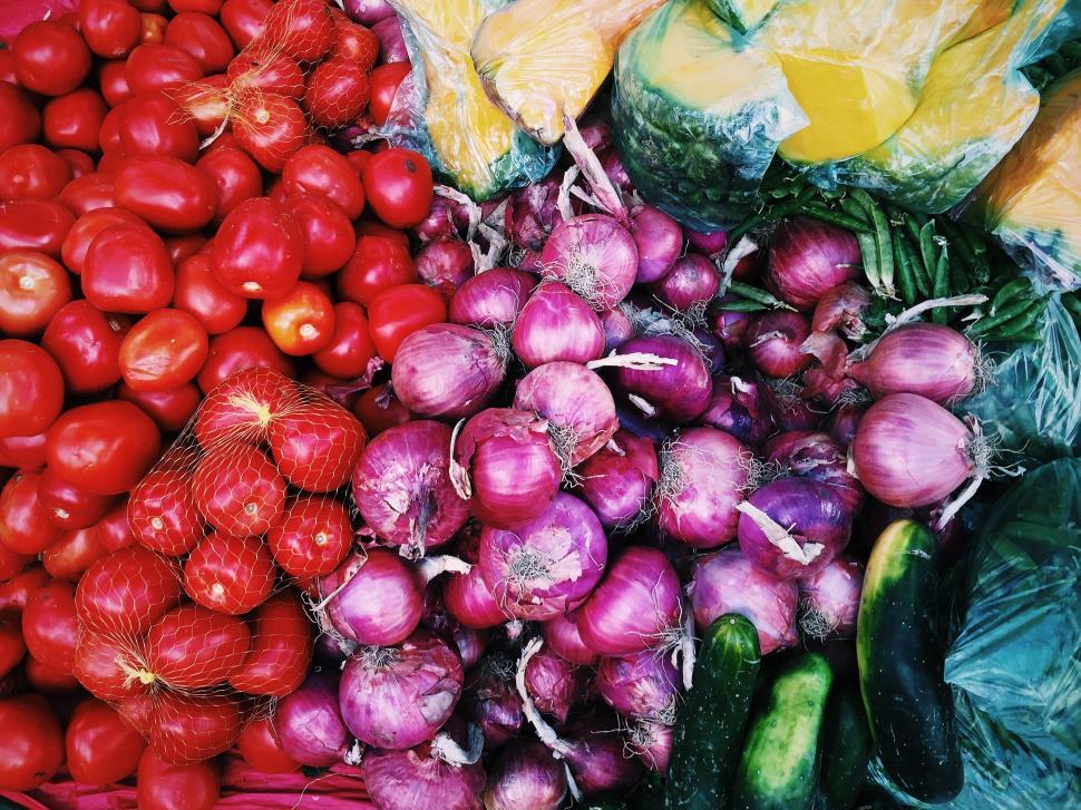Free Image of Pile of assorted vegetables 