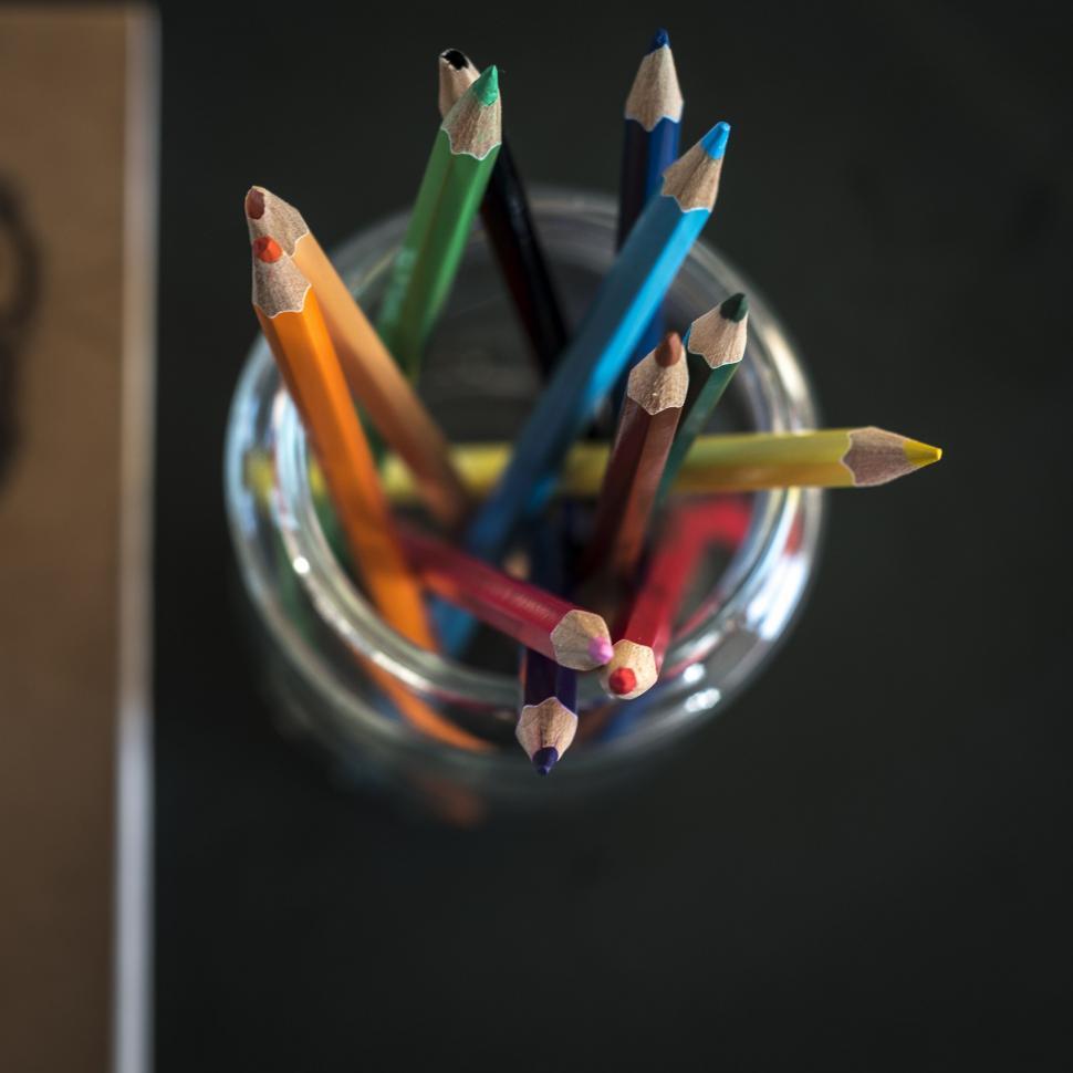 Free Image of Color Pencils  