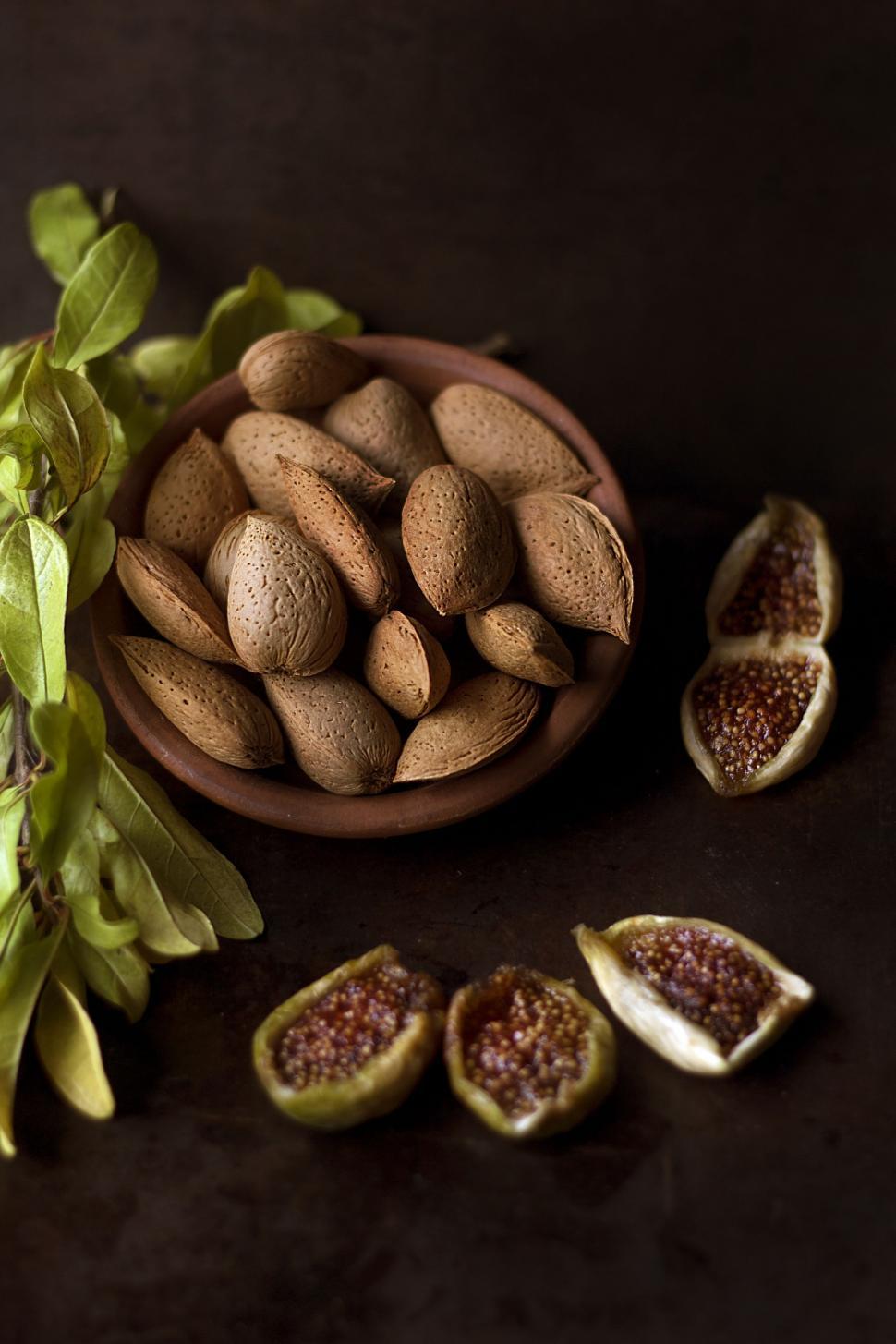 Free Image of Almonds and Figs  