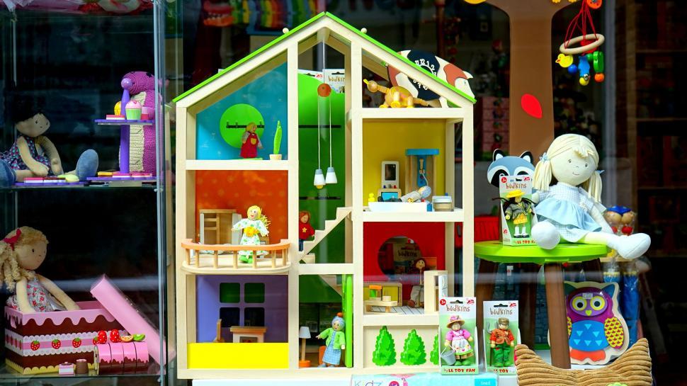 Free Image of Toy House  