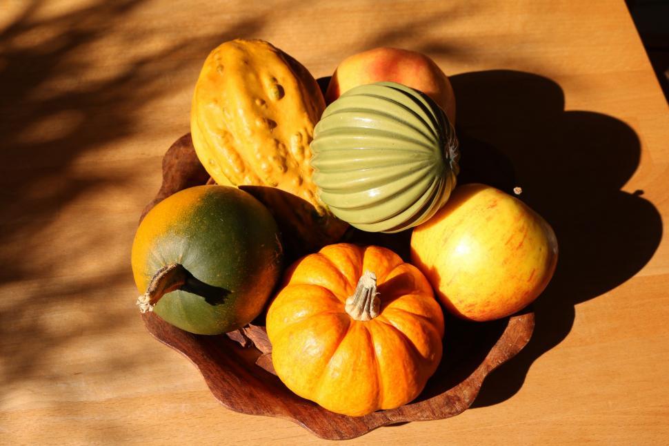 Free Image of Squash and apple  