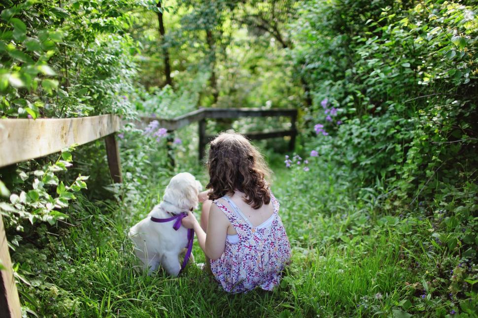 Free Image of Little Girl with Dog  