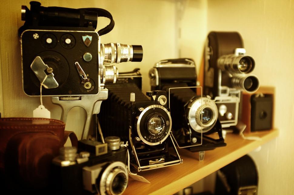 Free Image of Vintage Cameras 