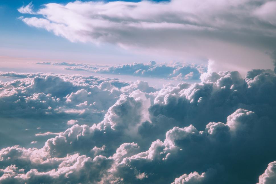Free Image of White Clouds  