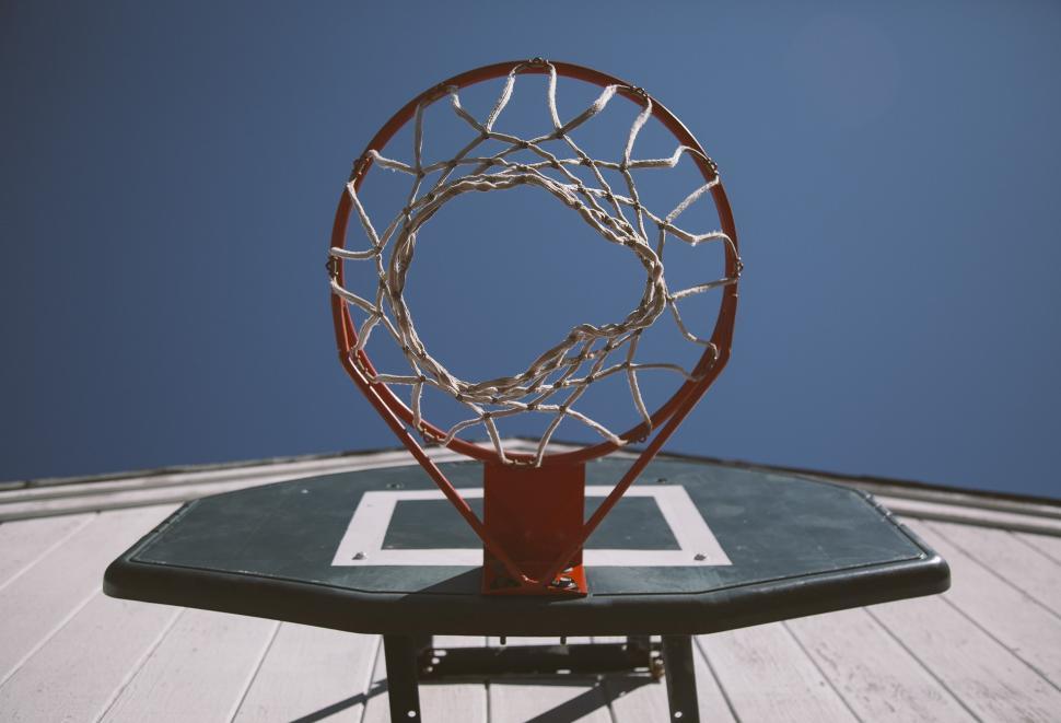 Free Image of Basketball hoop 