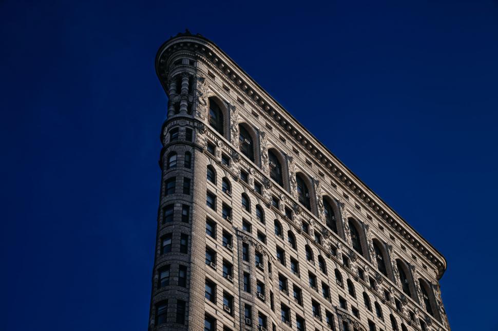 Free Image of Flatiron building in New York City 
