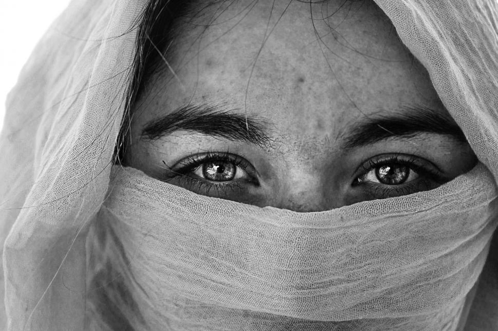 Free Image of Muslim Woman Eyes  
