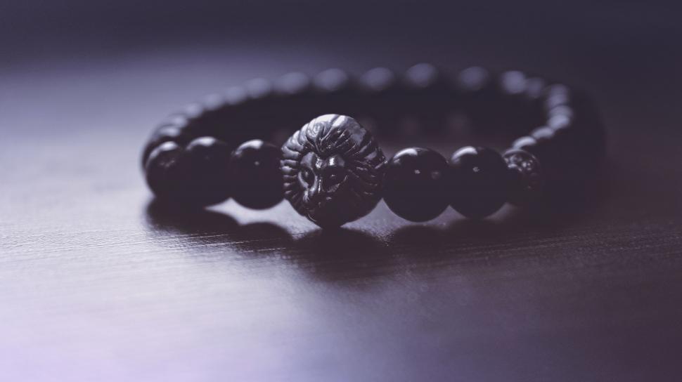 Free Image of Beads bracelet 