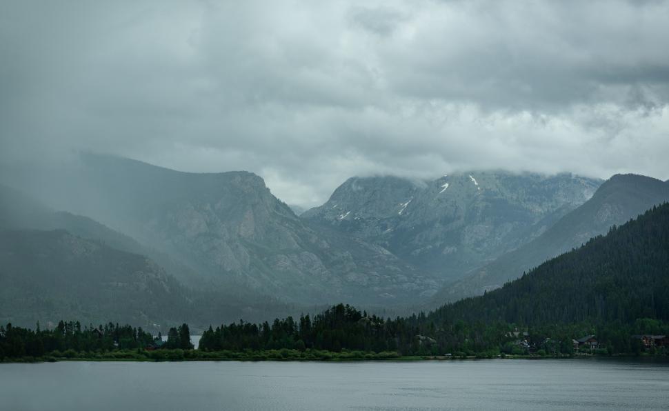 Free Image of Lake and Foggy Mountains  