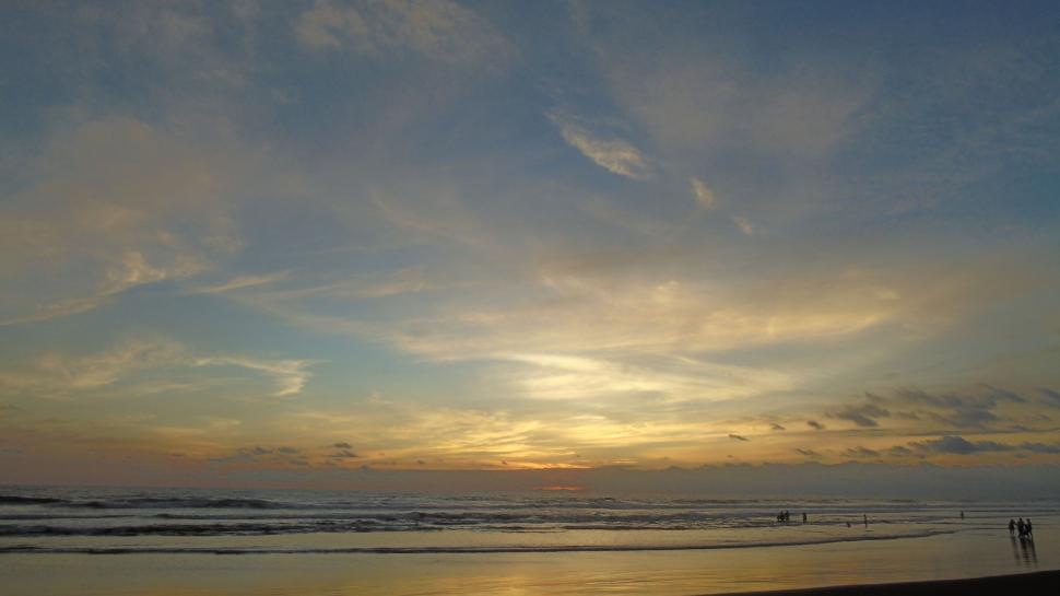 Free Image of Sunset Over Beach  