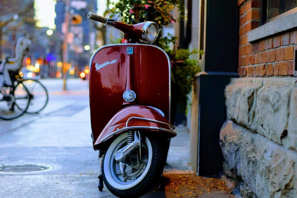 Free Image of Red Scooter  