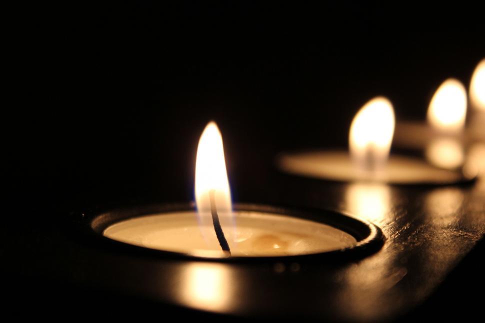 Free Image of Candlelights 
