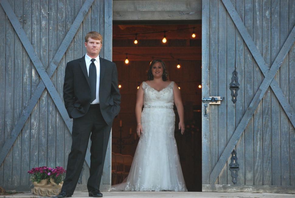 Free Image of Rustic wedding couple - looking at camera  