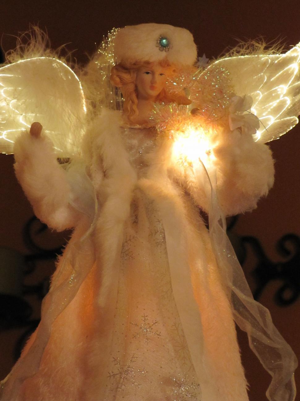Free Image of Christmas Angel Doll 
