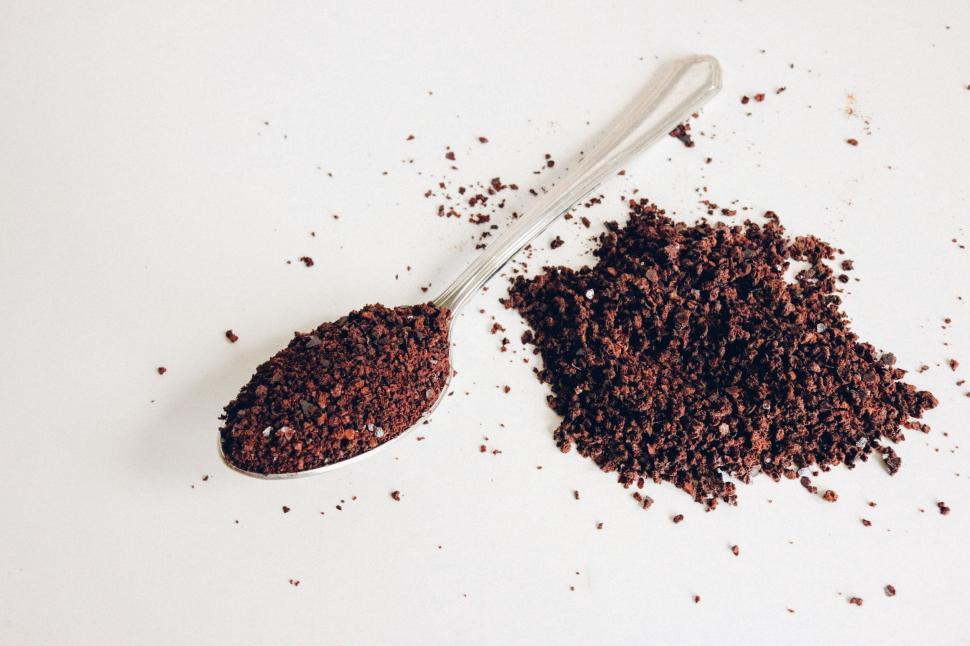 Free Image of Roasted Coffee Powder and Spoon  