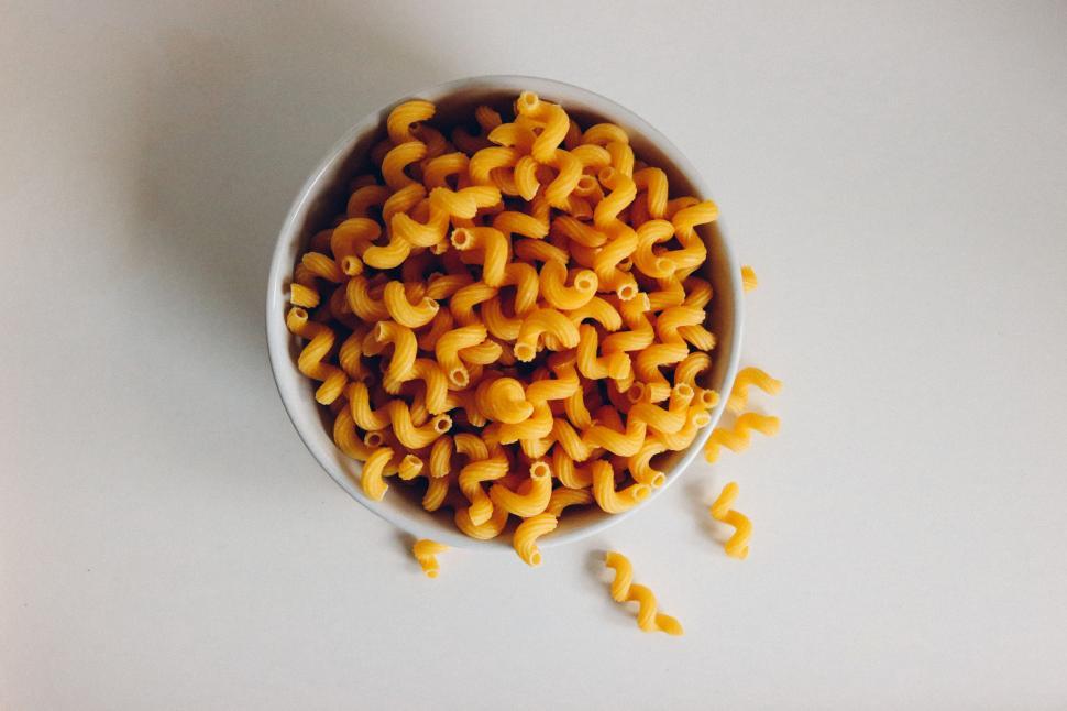 Free Image of Uncooked Macaroni 