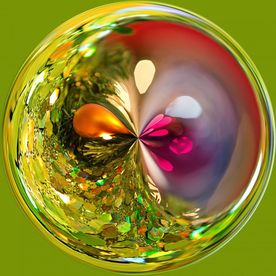 Free Image of Christmas Bulb 