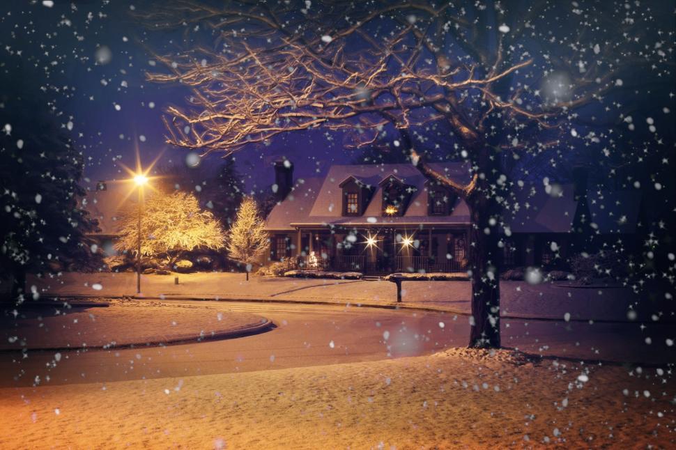 Download Free Stock Photo of Street Light and Snowfall 