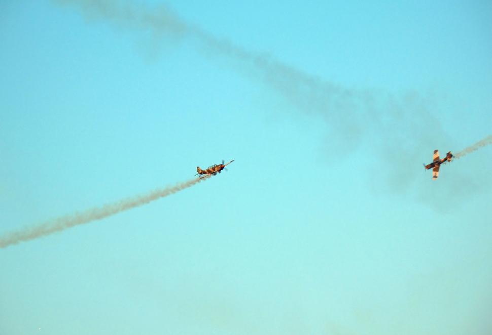 Free Image of Air show 