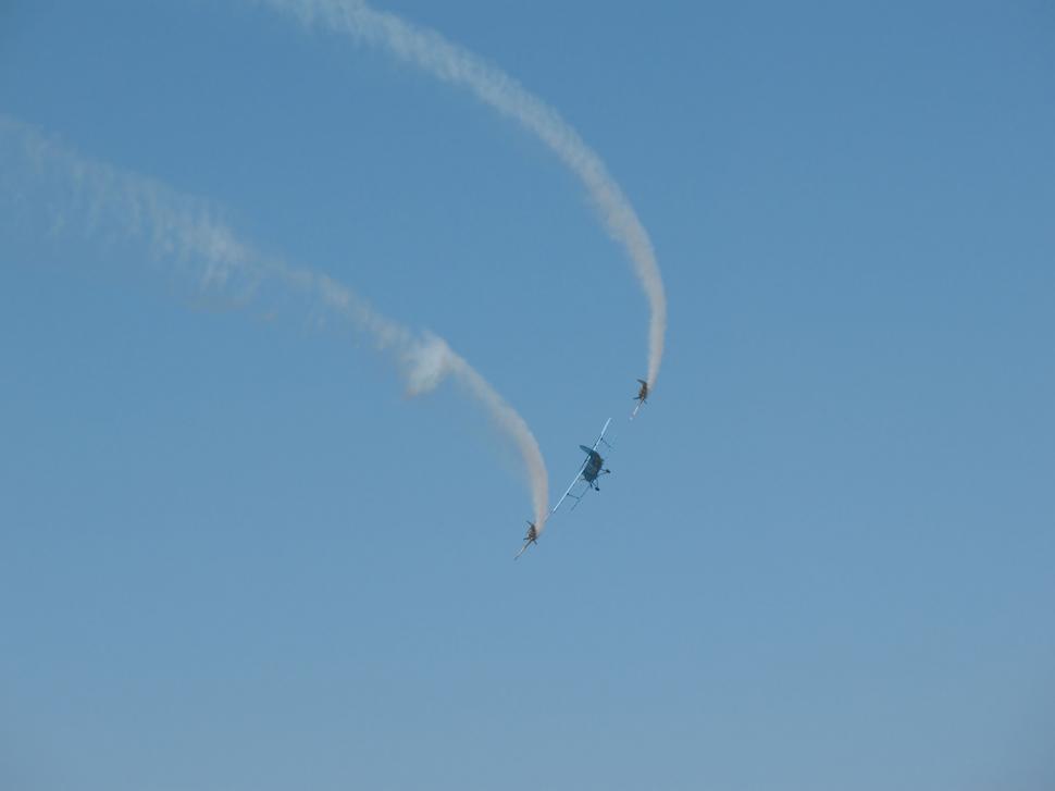 Free Image of Air show 