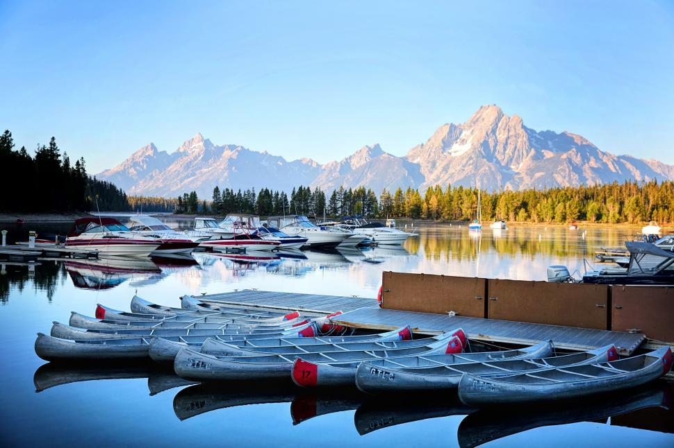 Free Image of Kayaks and Boats in Lake - Grand Teton National Park 