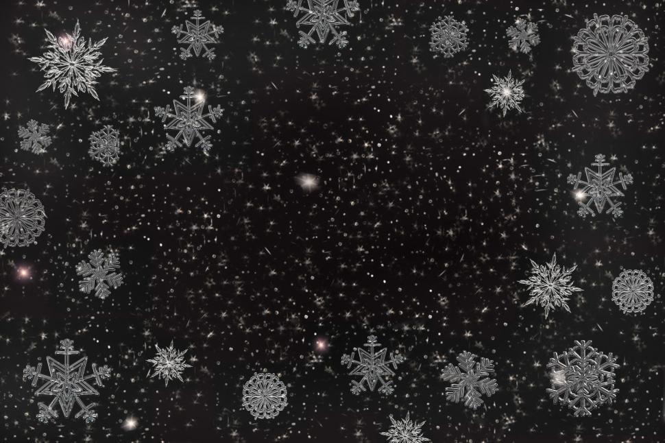 Free Image of Christmas Snowflakes and Black sky 