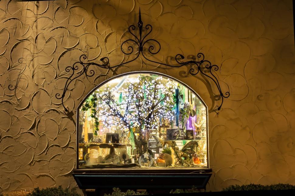 Free Image of Window With Christmas Decorations 