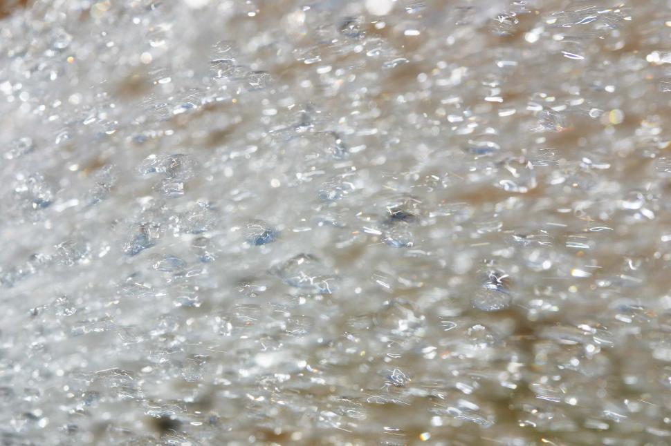 Free Image of Water spray 