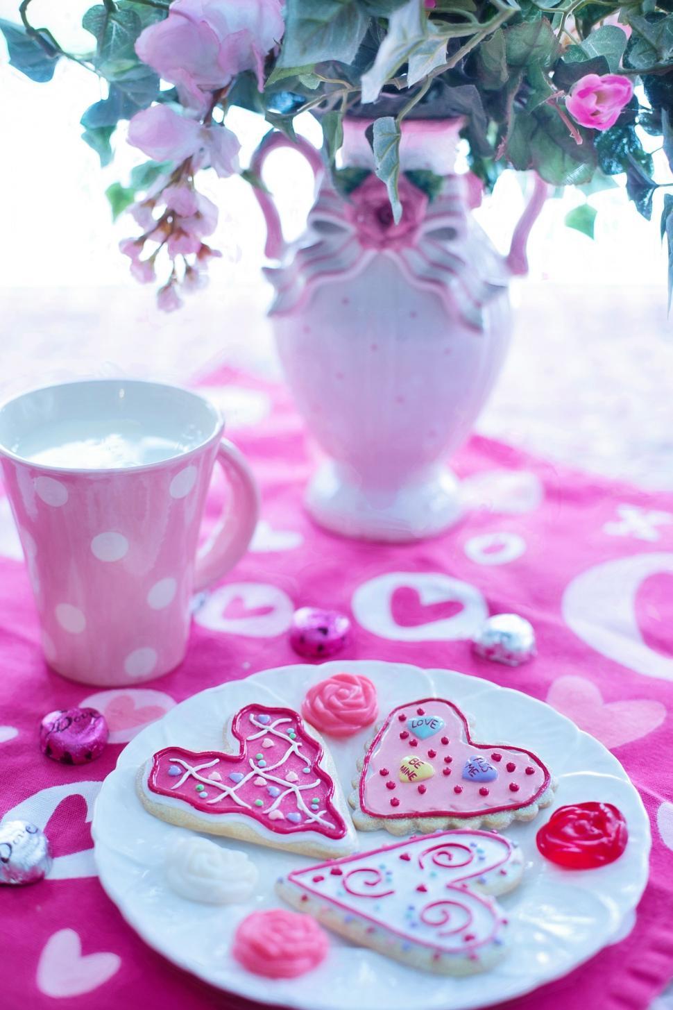 Free Image of Valentine cookies and Coffee  