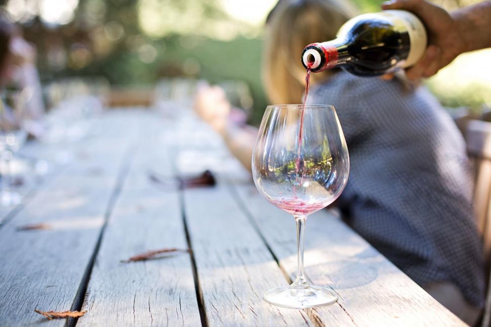 Free Image of Wine bottle and glass - Outdoor 