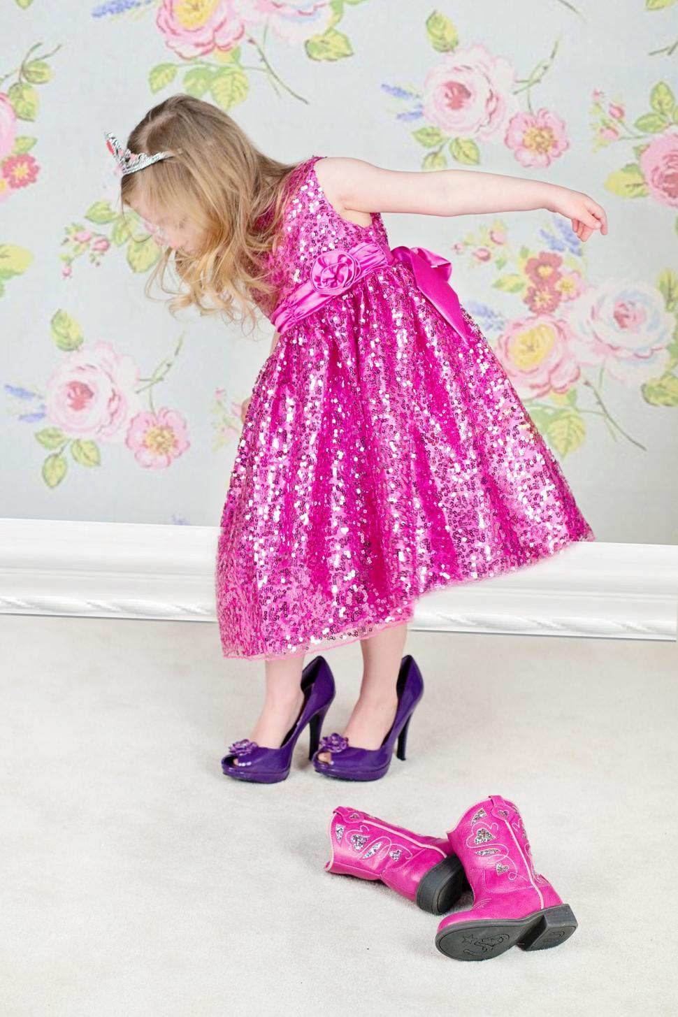 Free Image of Little Girl in pink sequin dress 