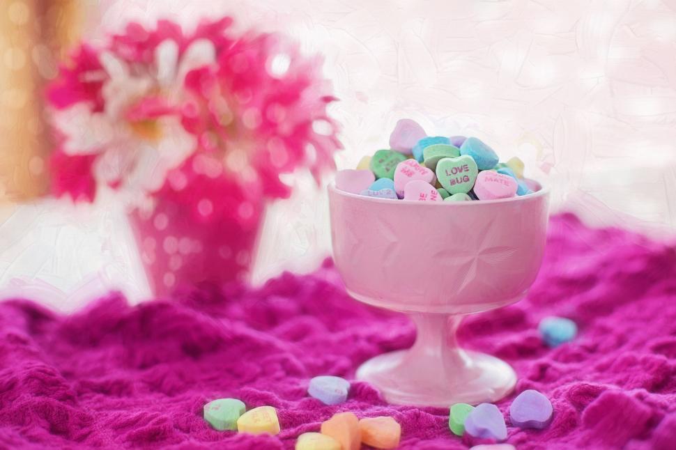 Free Image of Heart candies 