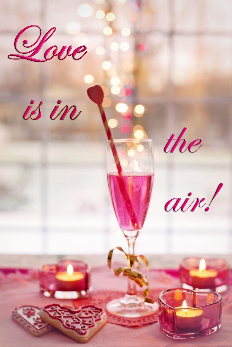 Free Image of Pink Champagne - Love Is In The Air ! 