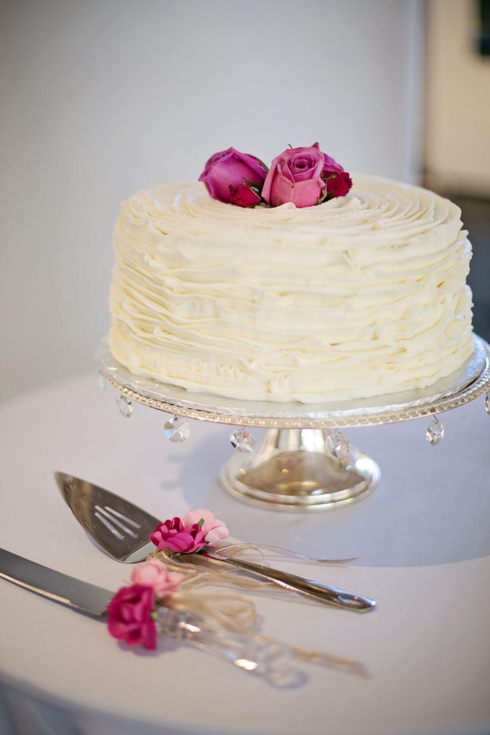 Free Image of Wedding Cake 