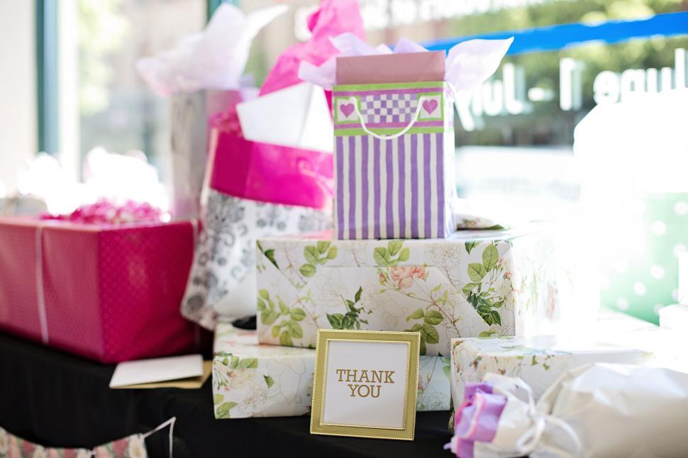 Free Image of Bridal Shower - Gifts 