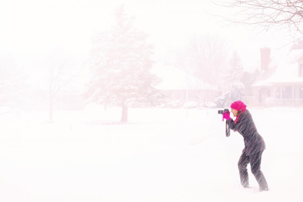 Free Image of Photographer and Snowstorm 