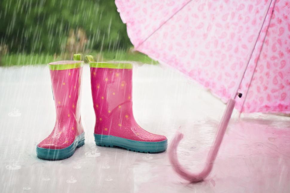 Free Image of Pink rain boots 